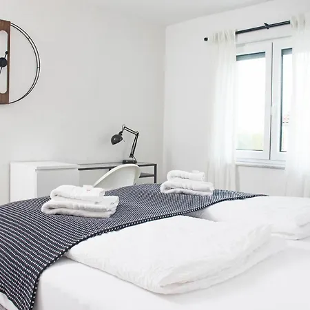 Modernes 80 Qm Mit Balkon Und Innenstadtnah Apartman Lörrach